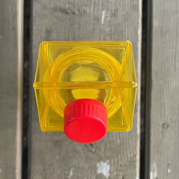 Universal City Studios 2023 Chucky 16 OZ Milk Cartoon Water Bottle - Picture 11 of 16